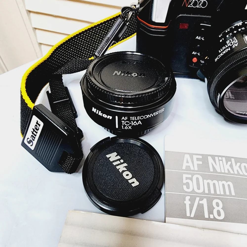 Vintage Like New Nikon N2020 AF Camera With AF Nikkor 50mm f/1.8